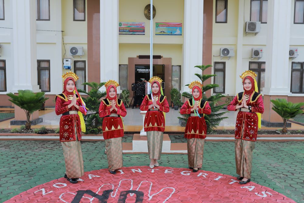 Fto adat 2