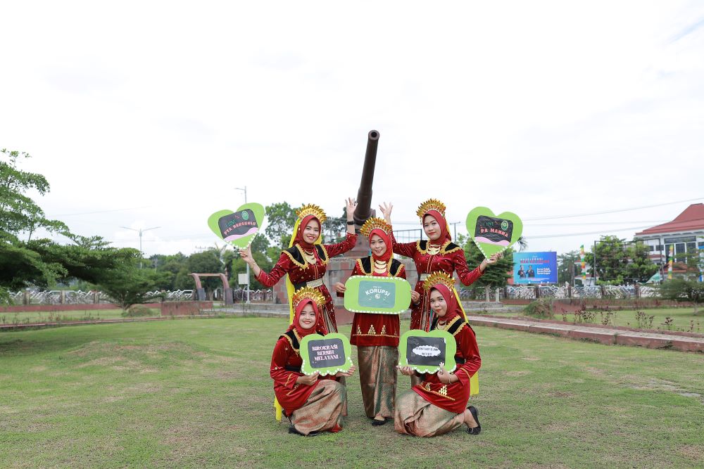 foto adat 1