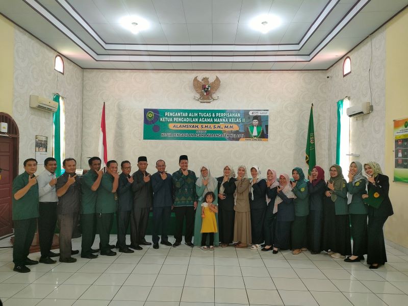 perpisahan pak alamsyah 4